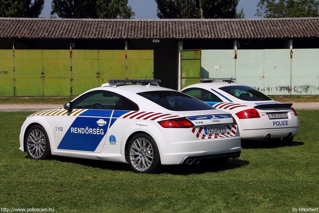Audi TTs Coupe, Audi TT, fotó: HNorbert
Keywords: rendőr rendőrautó rendőrség magyar Magyarország NDG-999 RB40-46 police policecar Hungary hungarian