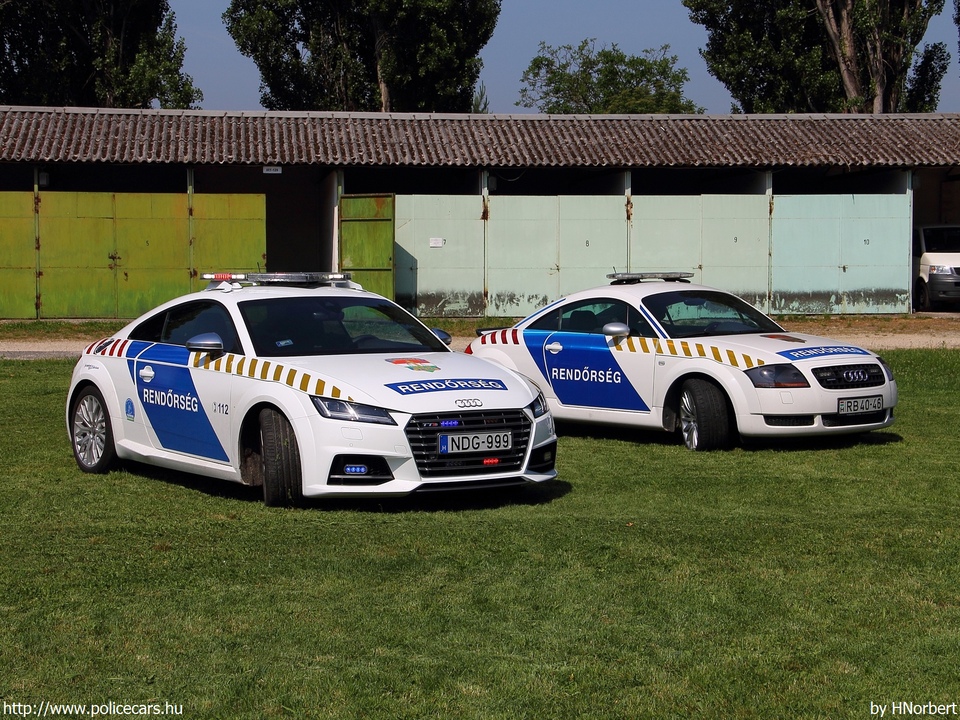 Audi TTs Coupe, Audi TT, fotó: HNorbert
Keywords: rendőr rendőrautó rendőrség magyar Magyarország NDG-999 RB40-46 police policecar Hungary hungarian
