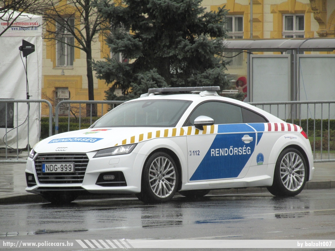 Audi TTs Coupe, fotó: balzolt007
Keywords: rendőr rendőrautó rendőrség magyar Magyarország NDG-999 police policecar Hungary hungarian