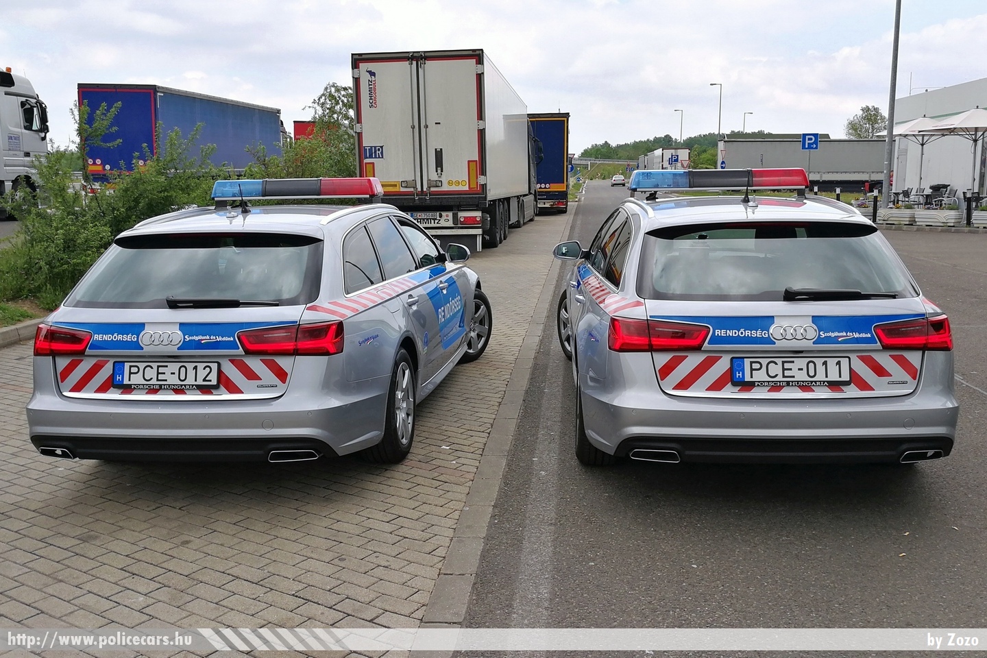 Audi A6 Avant quattro, fotó: Zozo
Keywords: rendőr rendőrautó rendőrség magyar Magyarország PCE-011 PCE-012 police policecar Hungary hungarian