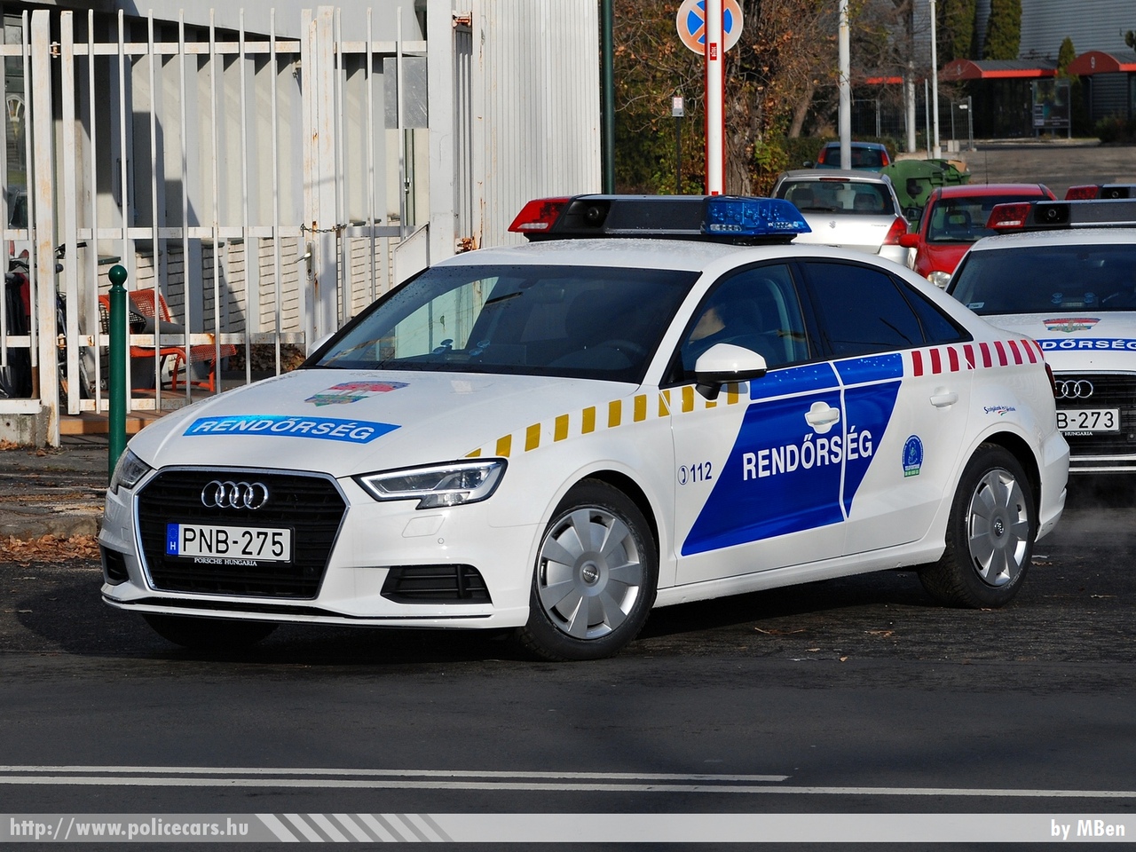 Audi A3 Limousine TFSI, fotó: MBen
Keywords: PNB-275 rendőr rendőrautó rendőrség magyar Magyarország   Hungary hungarian police policecar 
