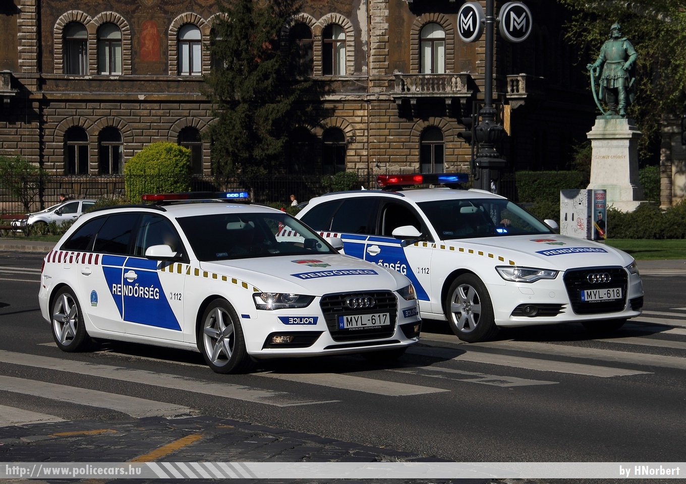 Audi A4 Avant 3.0 TFSI quattro, Audi A6 Avant V6 3.0 TDI quattro, fotó: HNorbert
Keywords: rendőr rendőrautó rendőrség magyar Magyarország police policecar Hungary hungarian MYL-617 MYL-618