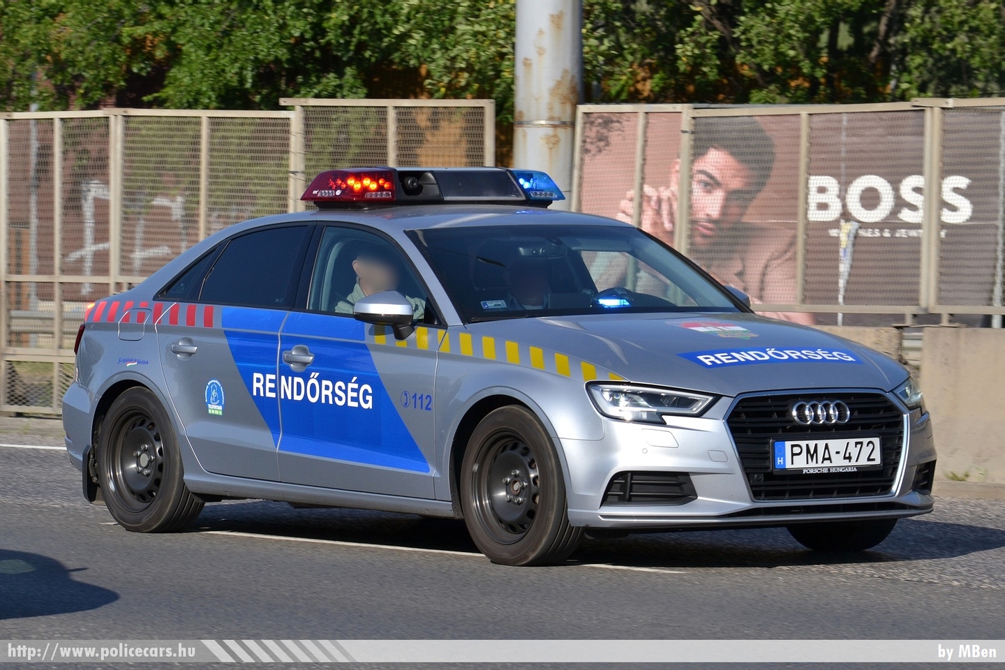 Audi A3 Limousine TFSI, fotó: MBen
Keywords: rendőr rendőrautó rendőrség magyar Magyarország police policecar Hungary hungarian PMA-472