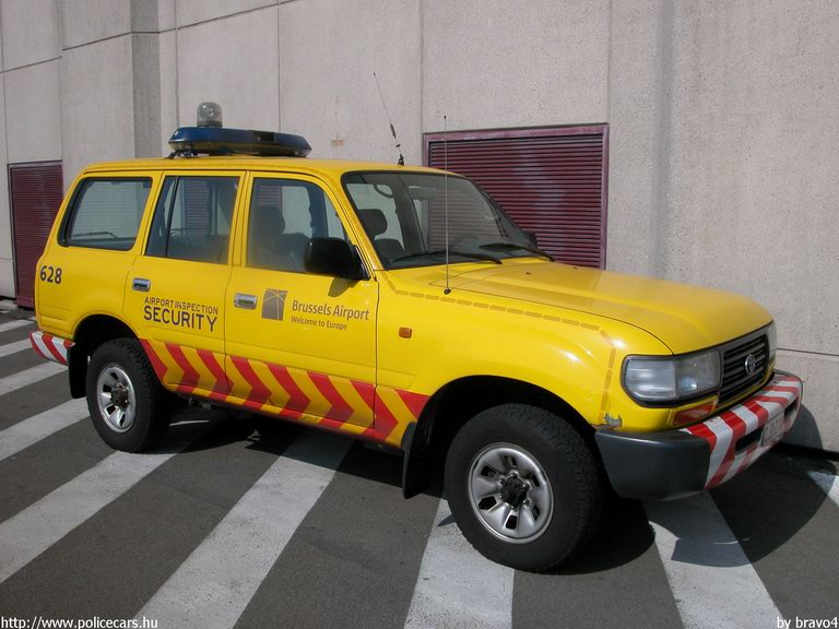Toyota Land Cruiser, fotó: bravo4
Keywords: Belgium belga