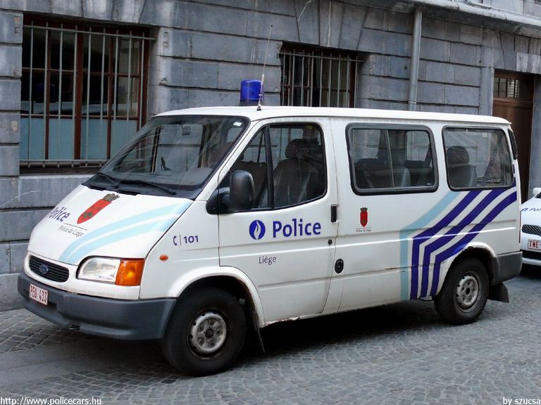 Ford Transit, fotó: szucsa
Keywords: rendőr rendőrautó rendőrség Belgium belga