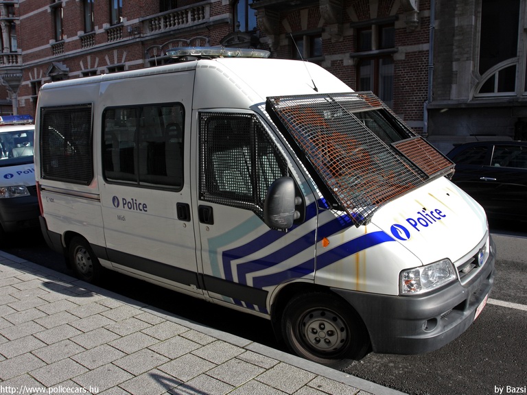 Fiat Ducato, fotó: Bazsi
Keywords: rendőr rendőrautó rendőrség belga Belgium