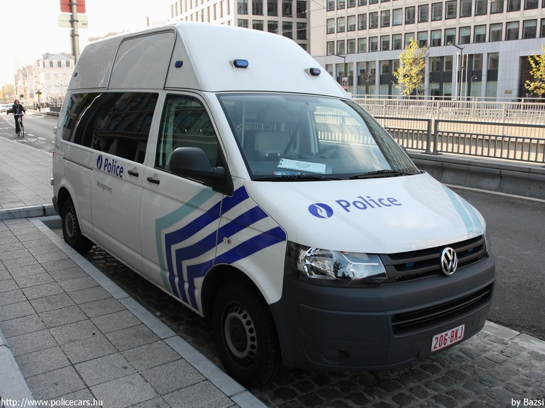 Volkswagen Transporter T5, fotó: Bazsi
Keywords: rendőr rendőrautó rendőrség belga Belgium