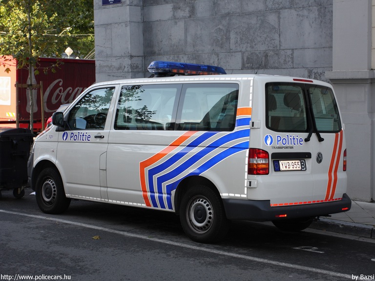 Volkswagen Transporter T5, fotó: Bazsi
Keywords: rendőr rendőrautó rendőrség belga Belgium