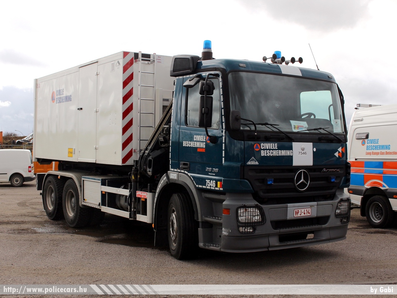 Mercedes-Benz Actros 2636, fotó: Gabi
Keywords: belga belgium tûzoltó polgári védelem civil protection civiele bescherming fire dept