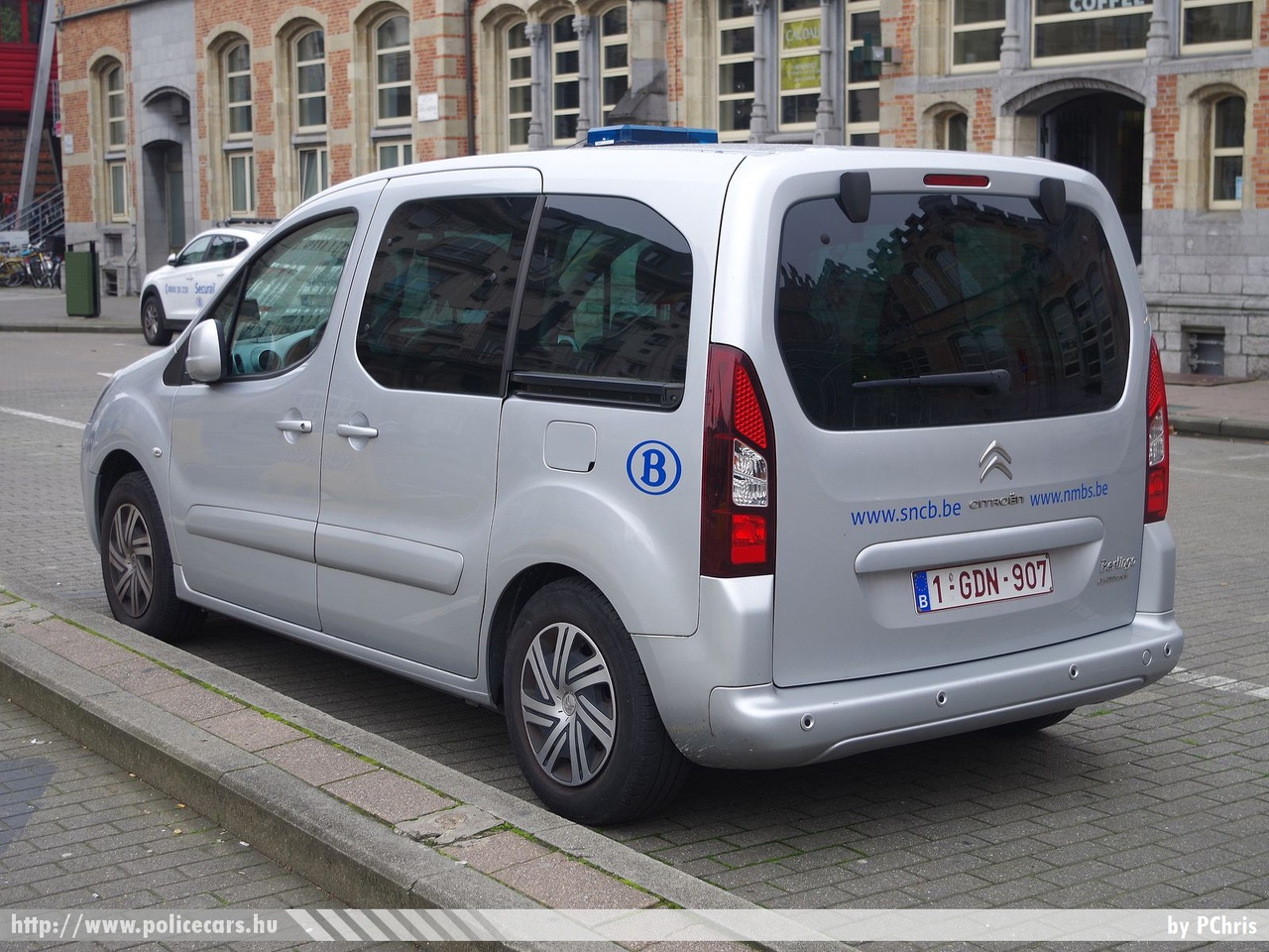Citroen Berlingo, SNCB, fotó: PChris
Keywords: belga Belgium vasút belgian railway