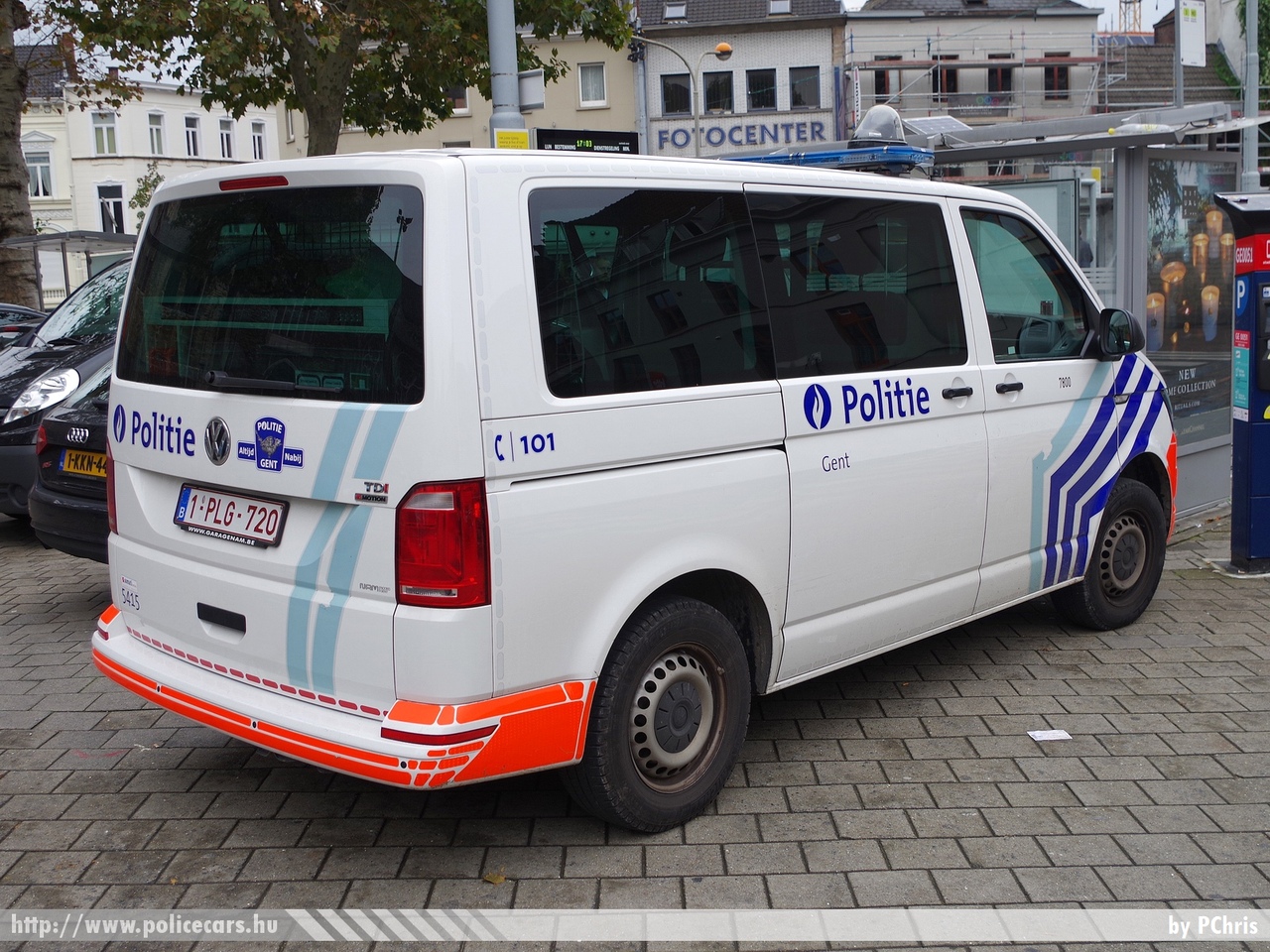Volkswagen Transporter T6, Gent, fotó: PChris
Keywords: belga Belgium rendőr rendőrautó rendőrség belgian police policecar