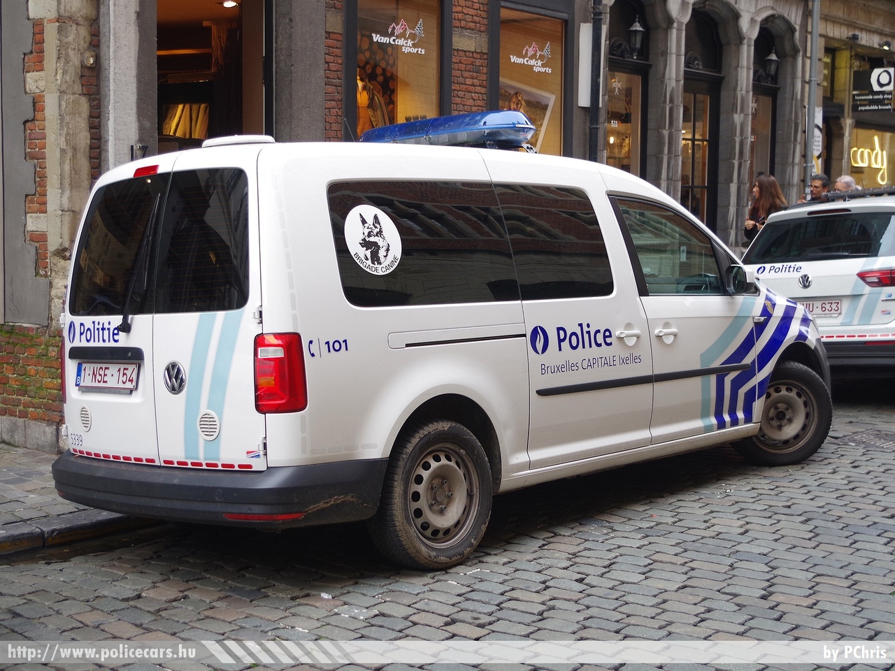 Volkswagen Caddy, Brüsszel, fotó: PChris
Keywords: belga Belgium rendőr rendőrautó rendőrség belgian police policecar