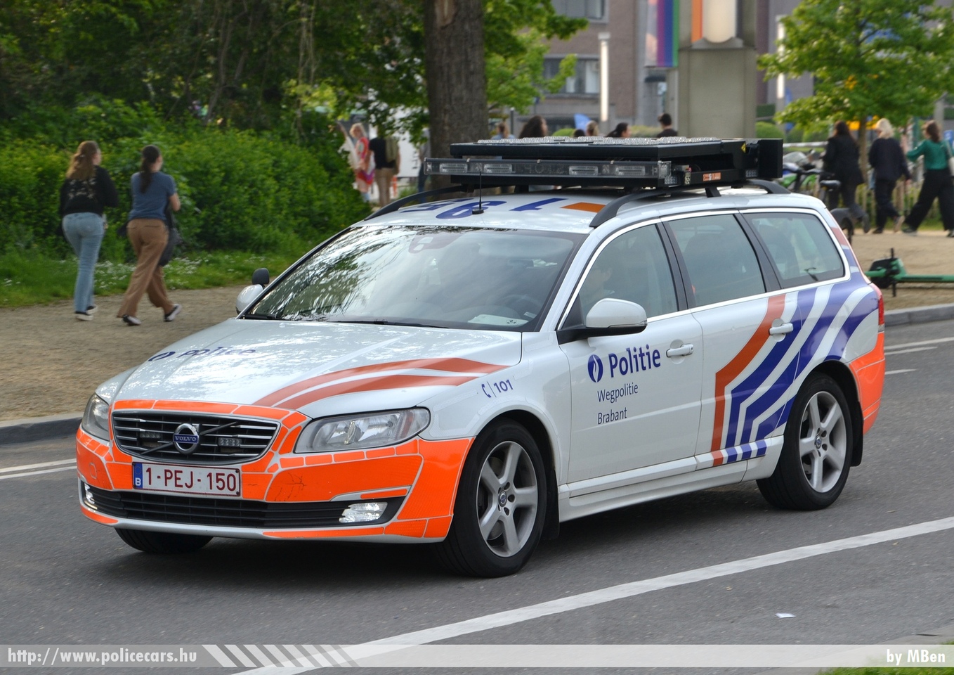 Volvo V70, Wegpolitie Brabant, fotó: MBen
Keywords: belga Belgium rendőr rendőrautó rendőrség belgian police policecar