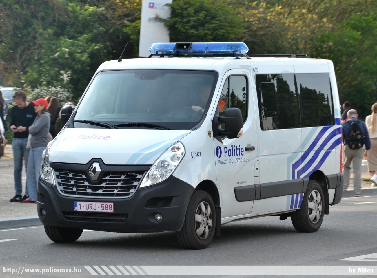 Renault Master, Politie Brussel Hoofstad Elsene, fotó: MBen
Keywords: belga Belgium rendőr rendőrautó rendőrség belgian police policecar