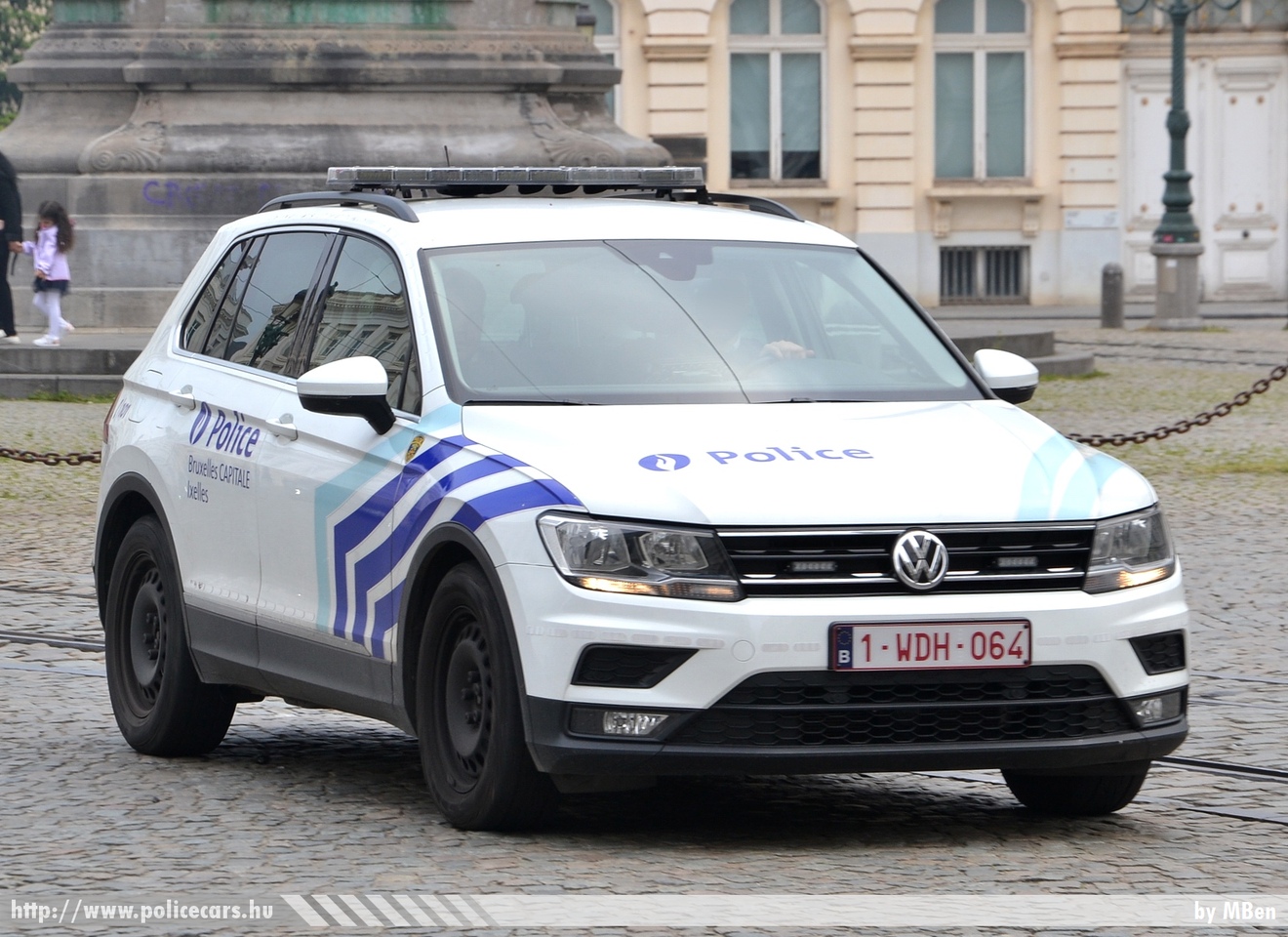 Volkswagen Tiguan, Politie Brussel Hoofstad Elsene - Police Bruxelles Capitale Ixelles, fotó: MBen
Keywords: belga Belgium rendőr rendőrautó rendőrség belgian police policecar