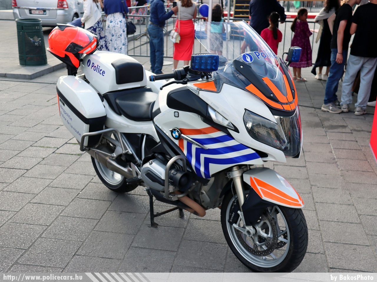 BMW, Politie, fotó: BakosPhoto
Keywords: rendőr rendőrmotor rendőrség policebike police policemotorcycle belga Belgium belgian