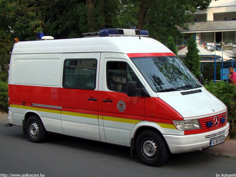 Mercedes Sprinter, fotó: Autopeti
Keywords: mentő mentőautó Bulgária bolgár