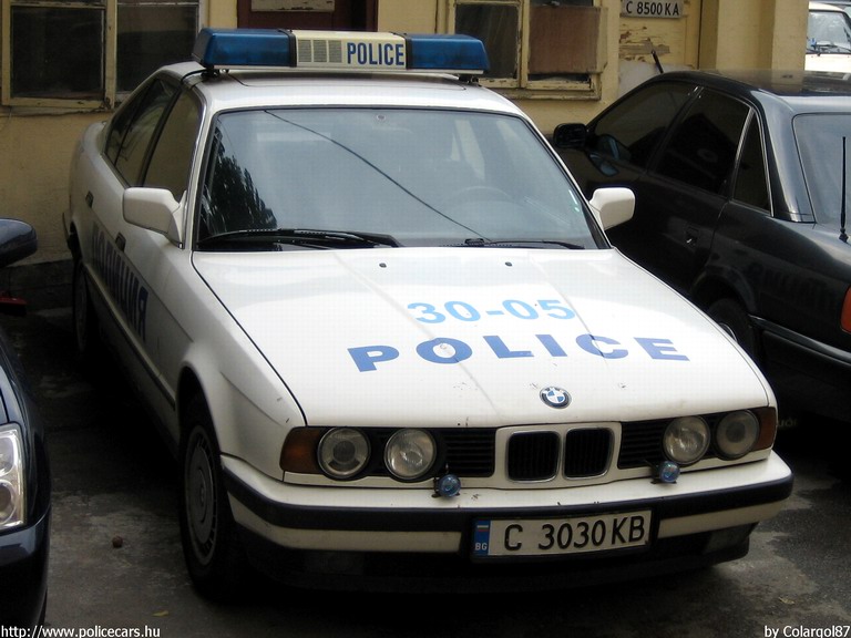 BMW, fotó: Colargol87
Keywords: rendőr rendőrautó rendőrség Bulgária bolgár
