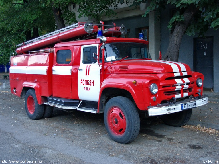 ZIL 130, fotó: PChris
Keywords: tûzoltó tûzoltóautó tûzoltóság Bulgária bolgár