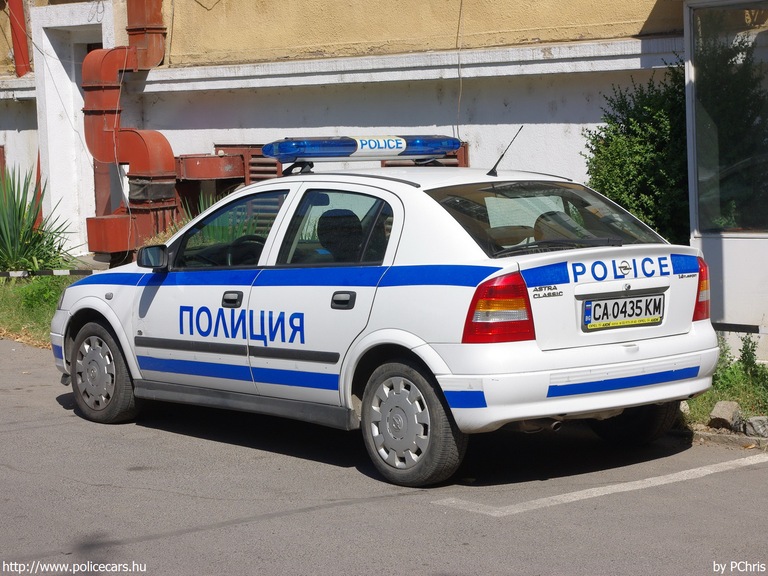 Opel Astra G, fotó: PChris
Keywords: rendőr rendőrautó rendőrség Bulgária bolgár