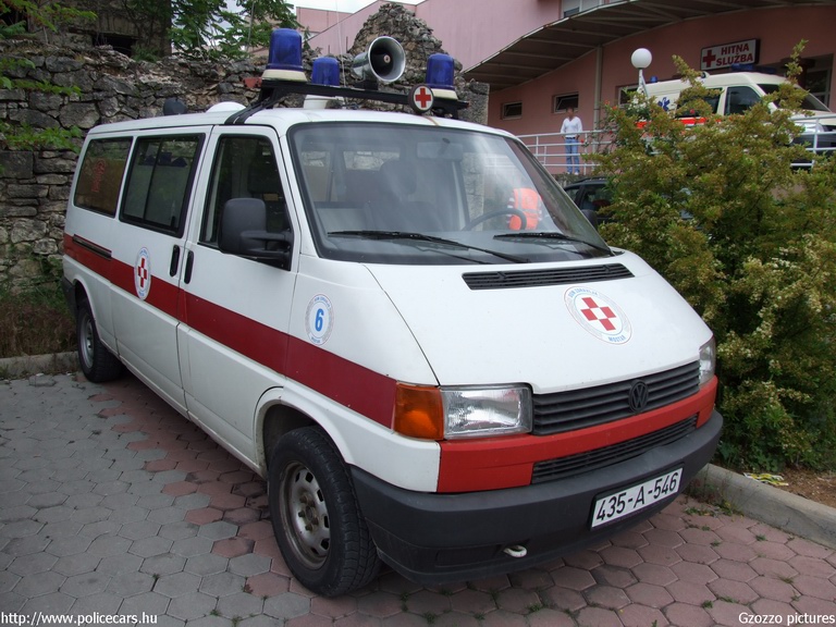 Volkswagen Transporter T4, fotó: Gzozzo pictures
Keywords: Bosznia-Hercegovina bosnyák boszniai mentő mentőautó