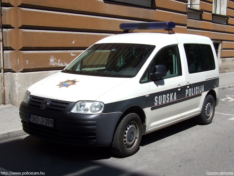 Volkswagen Caddy, fotó: Gzozzo pictures
Keywords: Bosznia-Hercegovina rendőr rendőrautó rendőrség