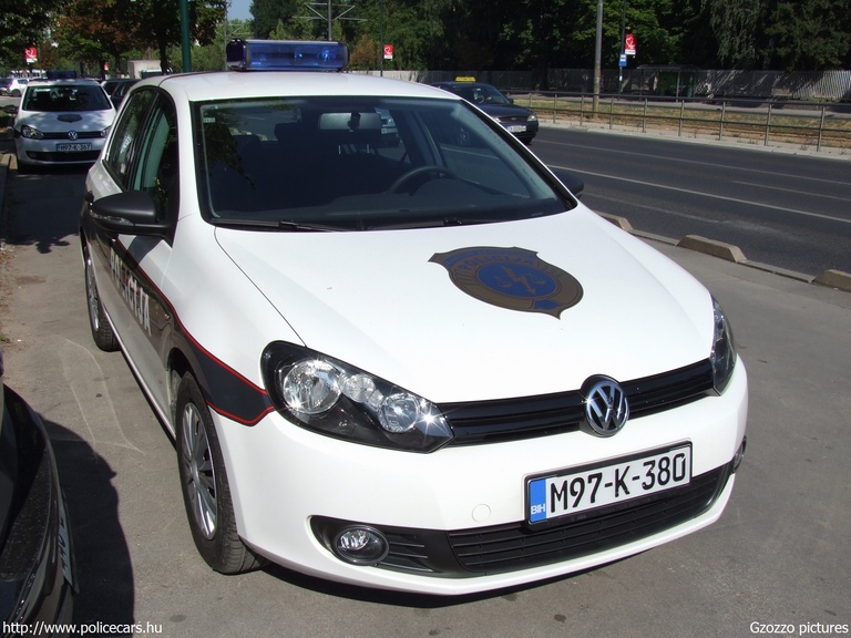 Volkswagen Golf VI, Policija, MUP Kantona Sarajevo, fotó: Gzozzo pictures
Keywords: Bosznia-Hercegovina rendőr rendőrautó rendőrség