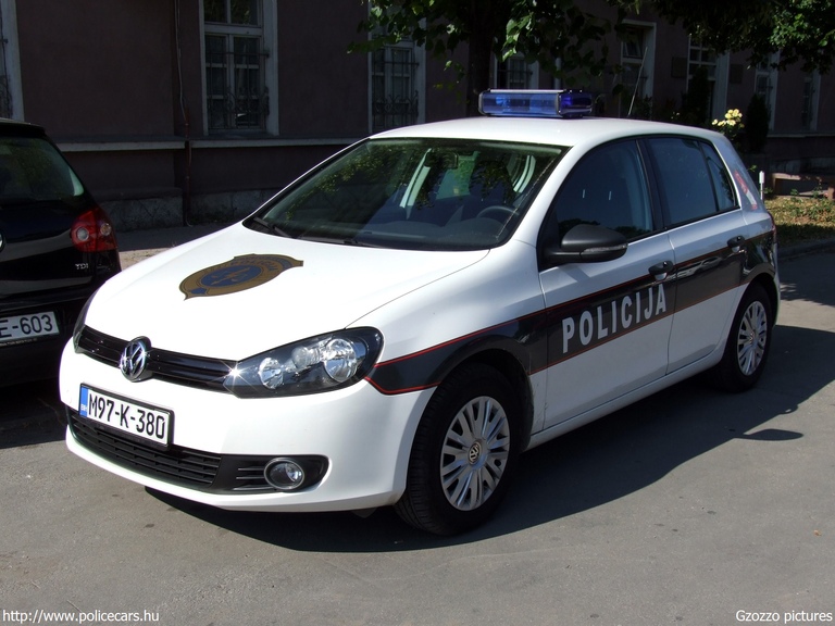 Volkswagen Golf VI, Policija, MUP Kantona Sarajevo, fotó: Gzozzo pictures
Keywords: Bosznia-Hercegovina rendőr rendőrautó rendőrség