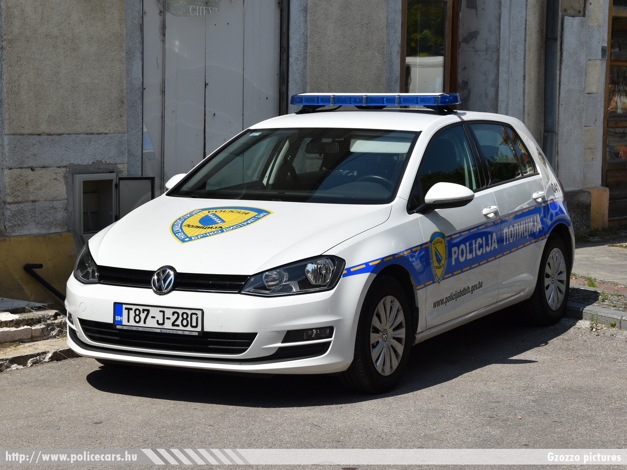 Volkswagen Golf VII, Policija Brčko distrikta, fotó: Gzozzo pictures
Keywords: Bosznia-Hercegovina rendőr rendőrautó rendőrség bosnia bosnia-herzegovina police policecar