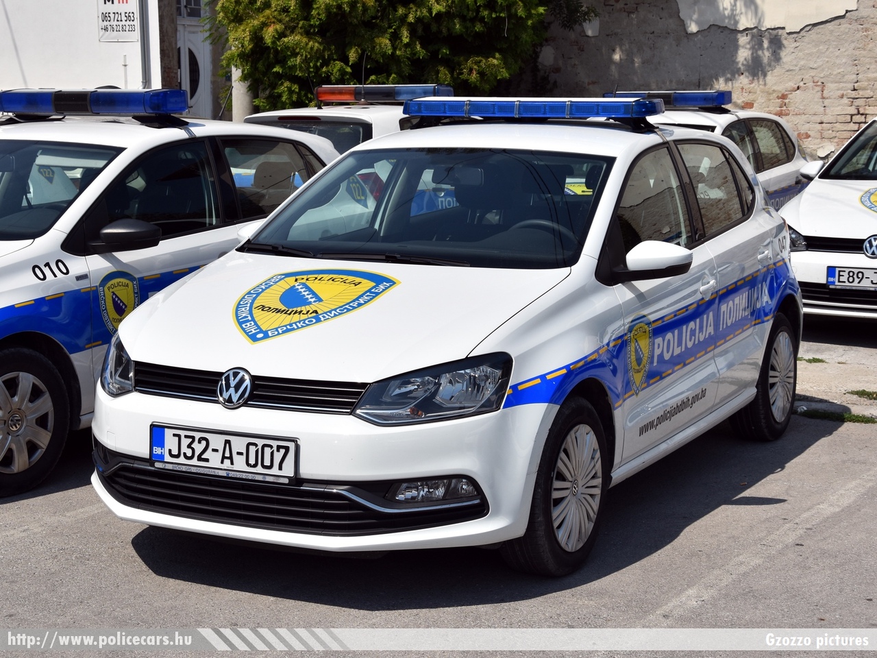 Volkswagen Polo, Policija Brčko distrikta, fotó: Gzozzo pictures
Keywords: Bosznia-Hercegovina rendőr rendőrautó rendőrség bosnia bosnia-herzegovina police policecar