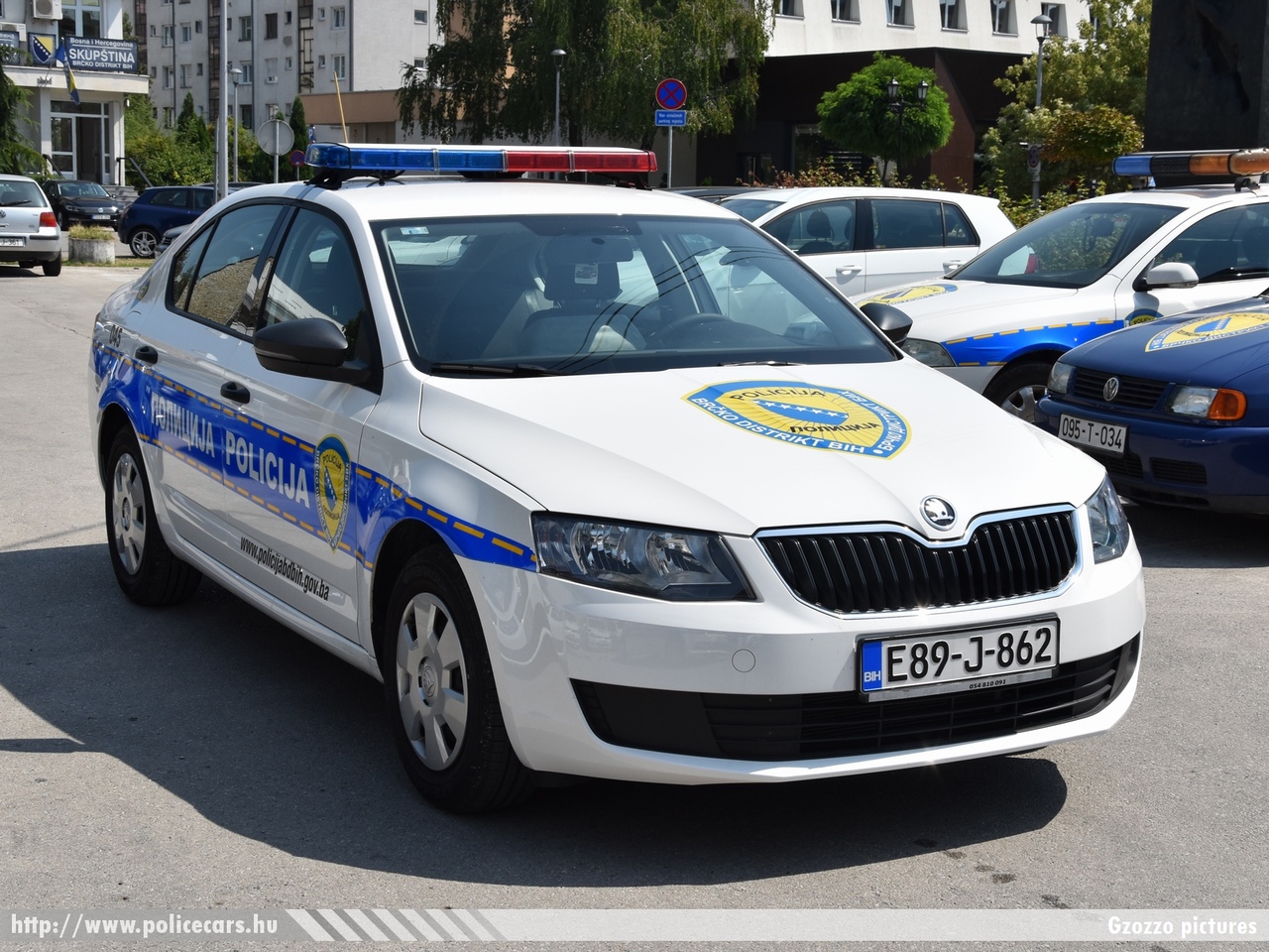 Skoda Octavia III, Policija Brčko distrikta, fotó: Gzozzo pictures
Keywords: Bosznia-Hercegovina rendőr rendőrautó rendőrség bosnia bosnia-herzegovina police policecar