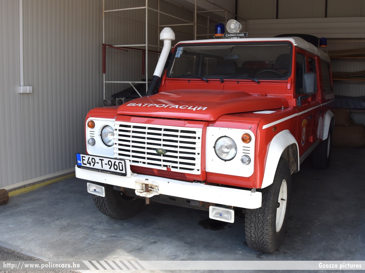 Land Rover Defender, Doboj, fotó: Gzozzo pictures
Keywords: Bosznia-Hercegovina tûzoltó tûzoltóautó tûzoltóság bosnia bosnia-herzegovina fire firetruck