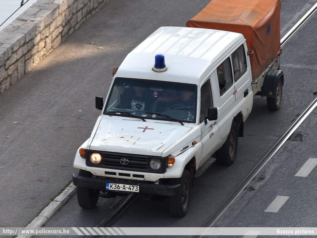 Toyota, fotó: Gzozzo pictures
Keywords: Bosznia-Hercegovina mentő mentőautó bosnia bosnia-herzegovina ambulance