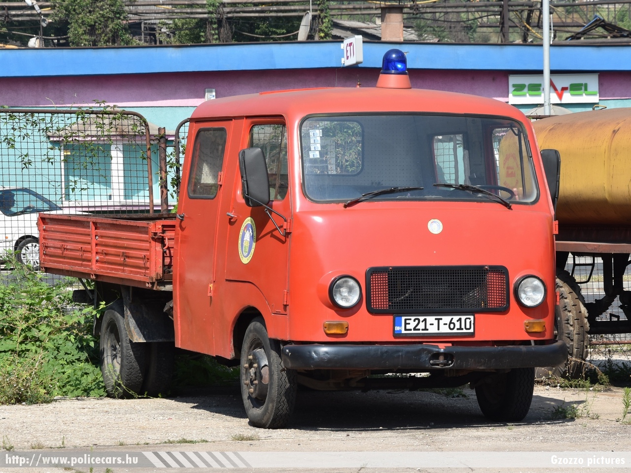 TAM, Zenica, fotó: Gzozzo pictures
Keywords: Bosznia-Hercegovina tûzoltó tûzoltóautó tûzoltóság bosnia bosnia-herzegovina fire firetruck