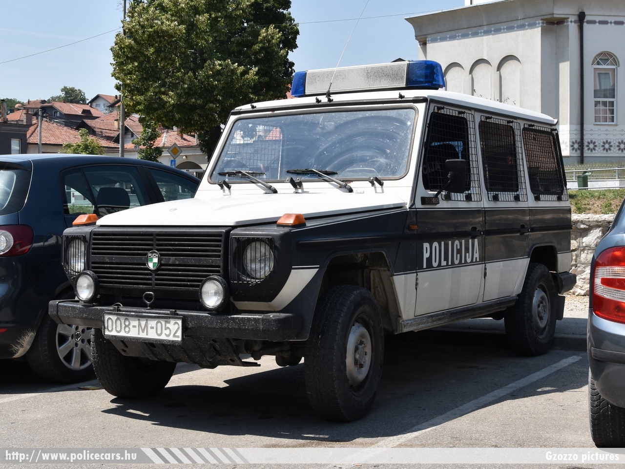 Puch G, fotó: Gzozzo pictures
Keywords: Bosznia-Hercegovina rendőr rendőrautó rendőrség bosnia bosnia-herzegovina police policecar