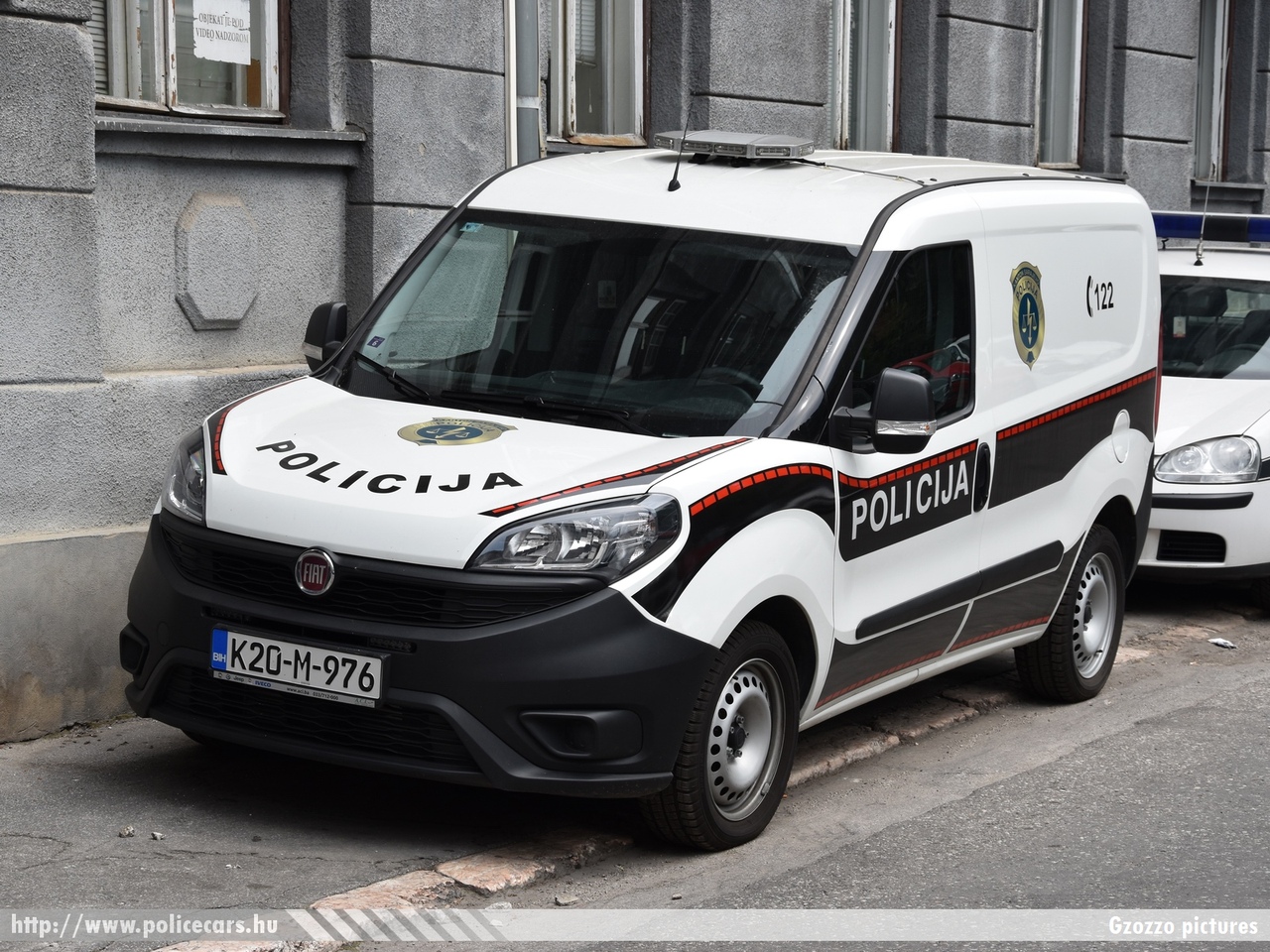 Fiat Doblo, Sarajevo, fotó: Gzozzo pictures
Keywords: Bosznia-Hercegovina bosnia bosnia-herzegovina bosnyák police policecar rendőrautó rendőr rendőrség