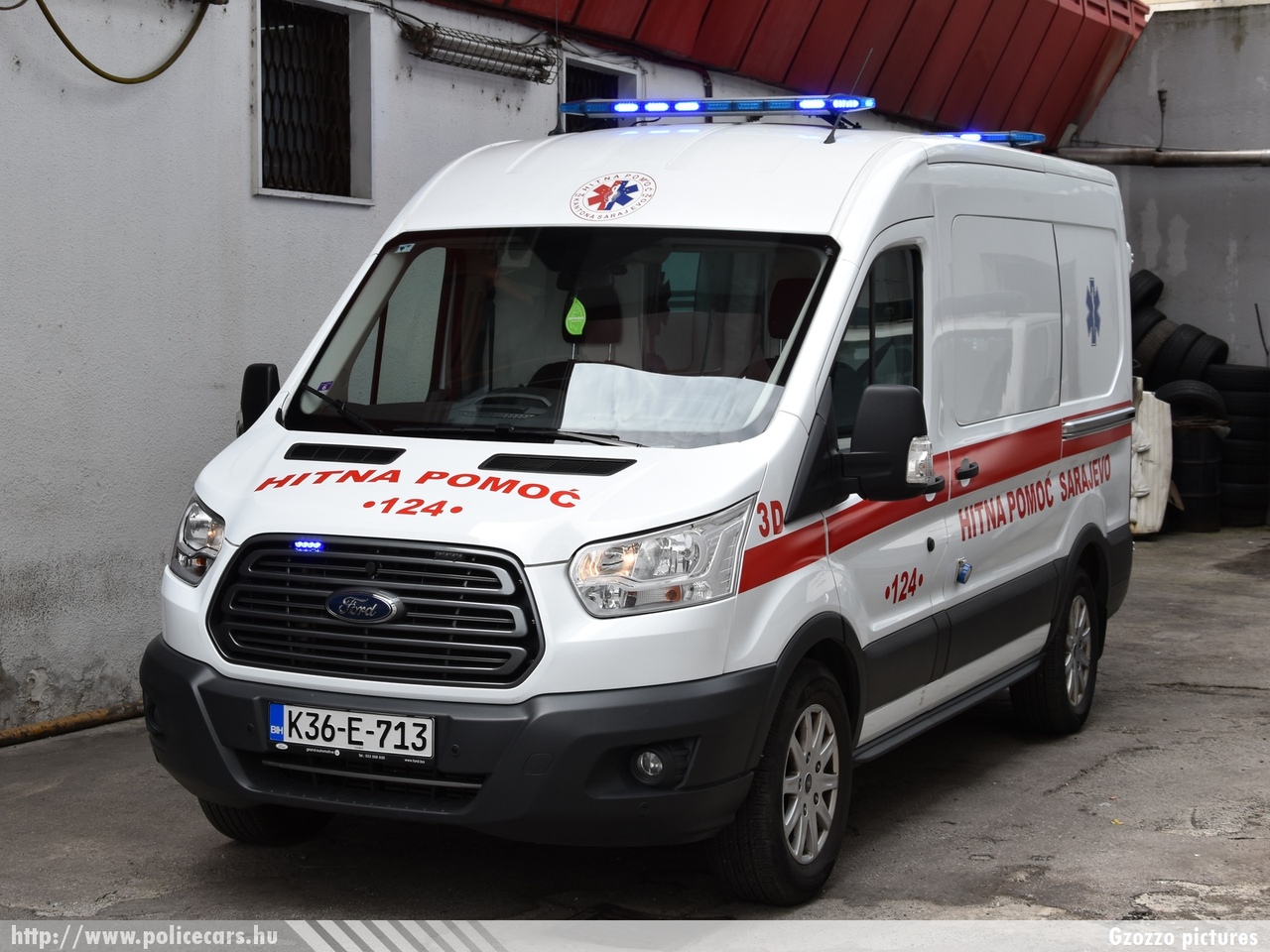 Ford Transit, Sarajevo, fotó: Gzozzo pictures
Keywords: Bosznia-Hercegovina mentő mentőautó bosnia bosnia-herzegovina ambulance bosnyák