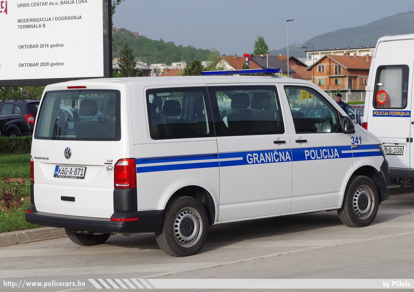 Volkswagen Transporter T6, fotó: PChris
Keywords: Bosznia-Hercegovina rendőr rendőrautó rendőrség bosnia bosnia-herzegovina police policecar borderguard határőr határőrség