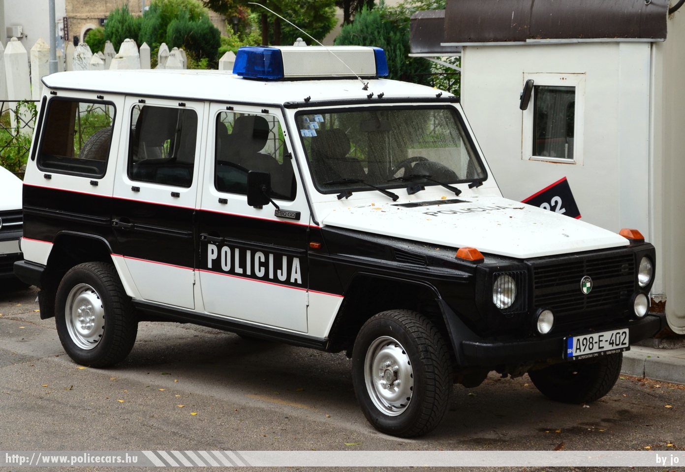Puch, fotó: jo
Keywords: Bosznia-Hercegovina bosnia bosnia-herzegovina bosnyák police policecar rendőrautó rendőr rendőrség