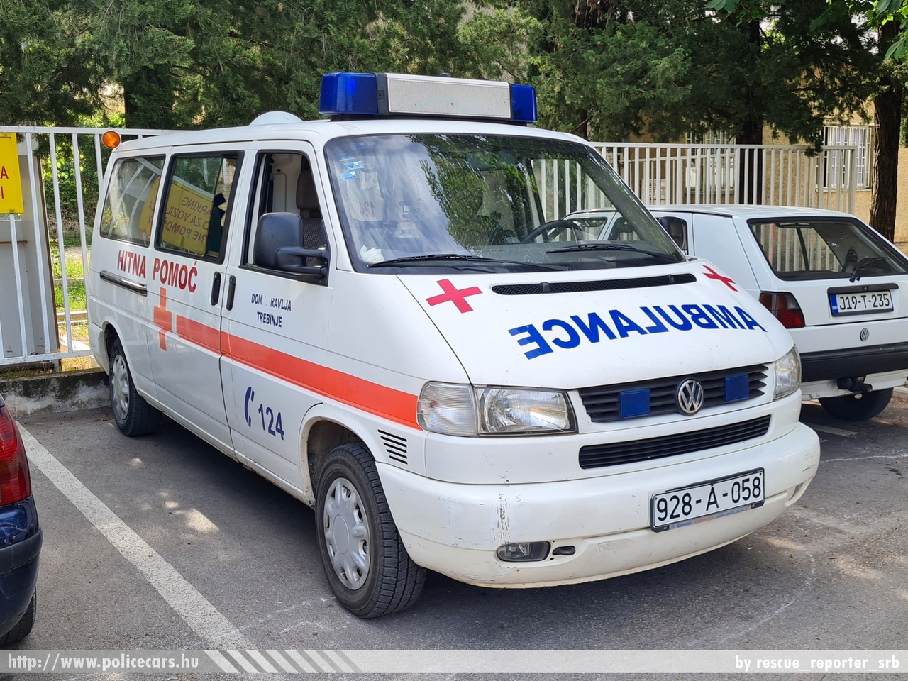 Volkswagen Transporter T4, Dom Zdravlja Trebinje, fotó:  rescue_reporter_srb
Keywords: Bosznia-Hercegovina mentő mentőautó bosnia bosnia-herzegovina ambulance republika srpska boszniai szerb