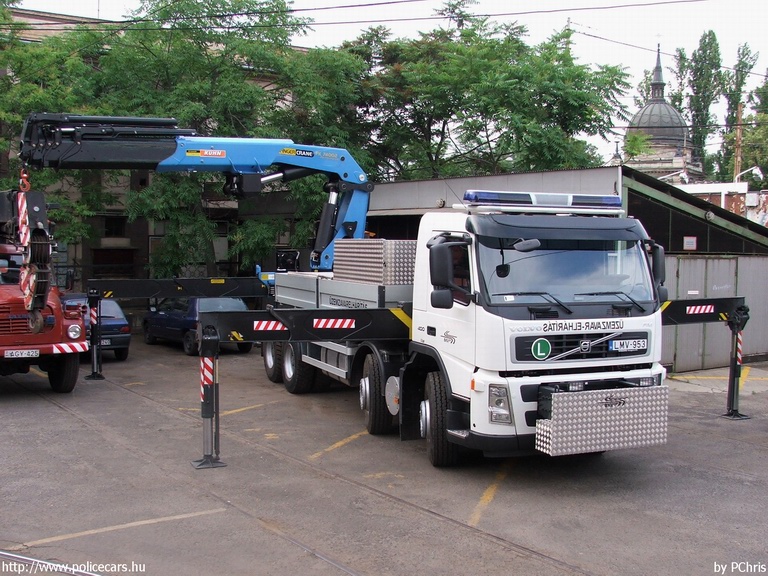 Volvo FM-400, Budapesti Közlekedési Vállalat Zrt., fotó: PChris
Keywords: BKV LMV-953
