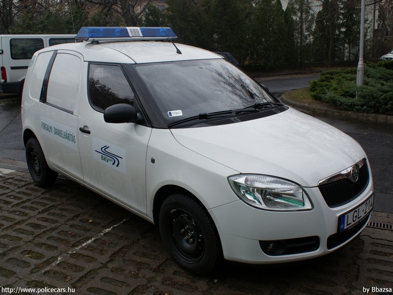 Skoda Praktik, Budapesti Közlekedési Vállalat Zrt., fotó: Bbazsa
Keywords: BKV LGL-214