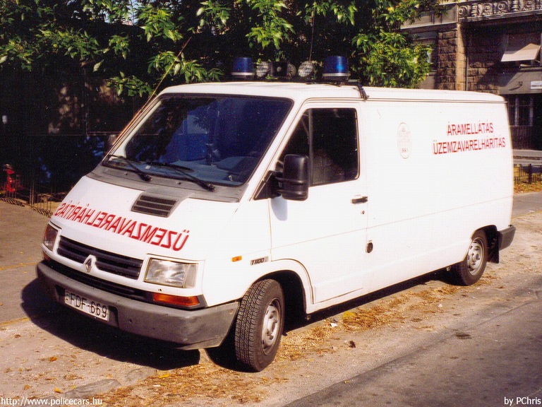 Renault Trafic, Budapesti Közlekedési Vállalat Zrt., fotó: PChris
Keywords: BKV FDF-669