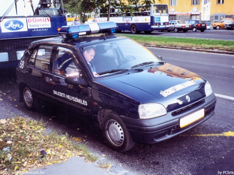 Renault Clio, Budapesti Közlekedési Vállalat Zrt., fotó: PChris
Keywords: BKV