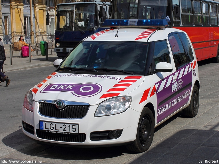 Skoda Roomster, Budapesti Közlekedési Központ, fotó: HNorbert
Keywords: BKK BKV LGL-215