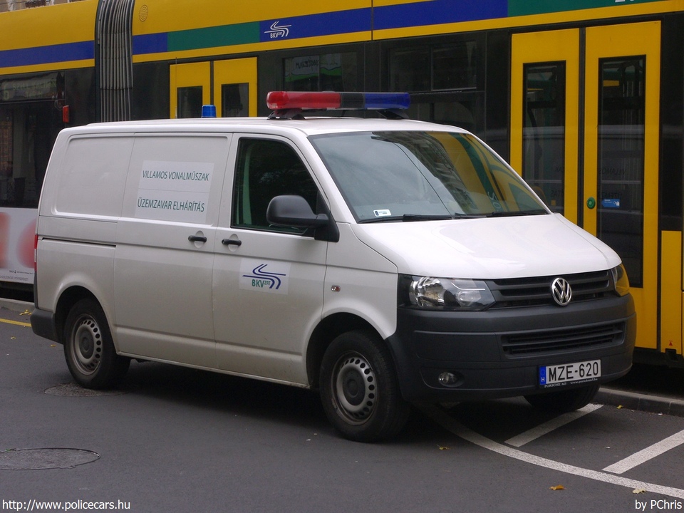 Volkswagen Transporter T5 facelift, Budapesti Közlekedési Zrt., fotó: PChris
Keywords: BKV MZE-620