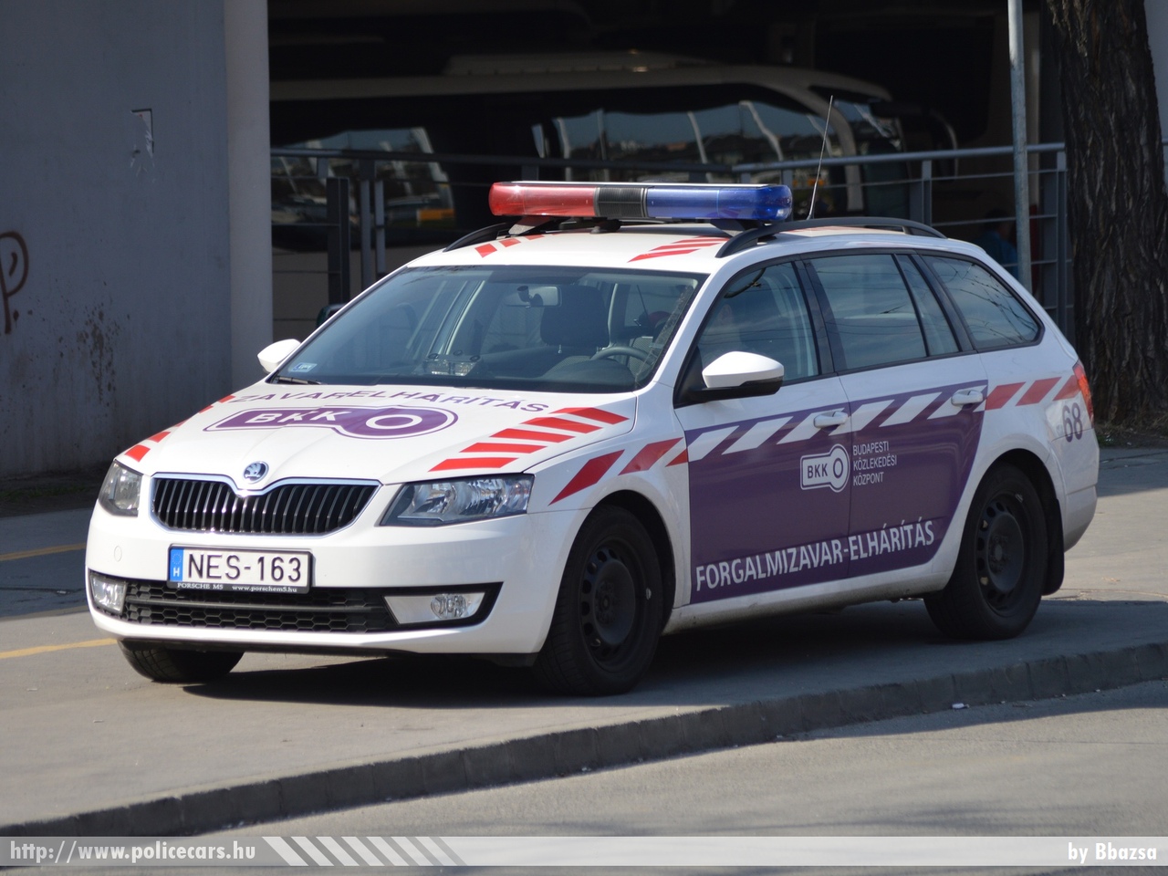 Skoda Octavia Combi, Budapesti Közlekedési Központ, fotó: Bbazsa
Keywords: BKK NES-163