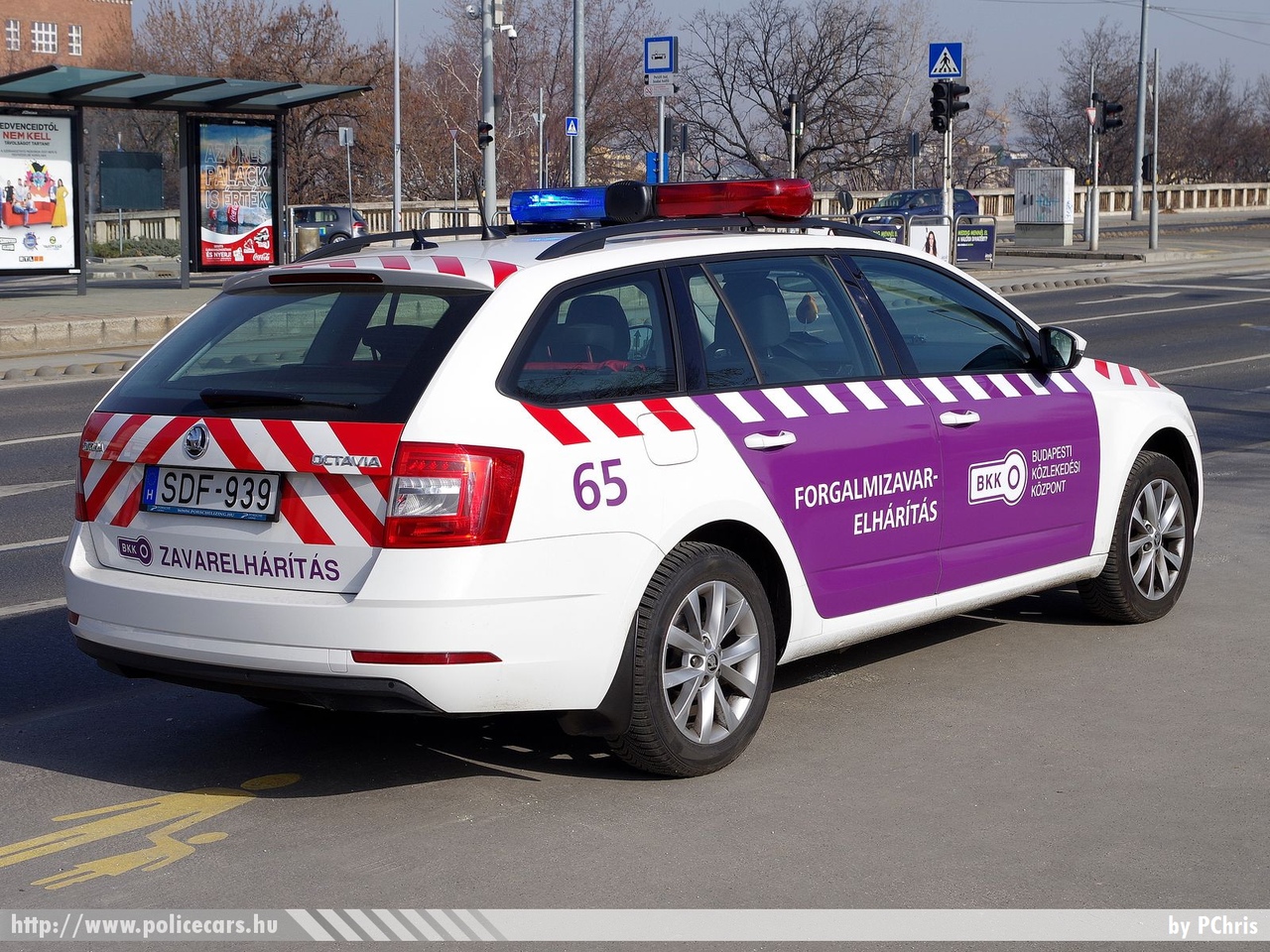 Skoda Octavia III facelift, Budapesti Közlekedési Központ, fotó: PChris
Keywords: BKV BKK SDF-939