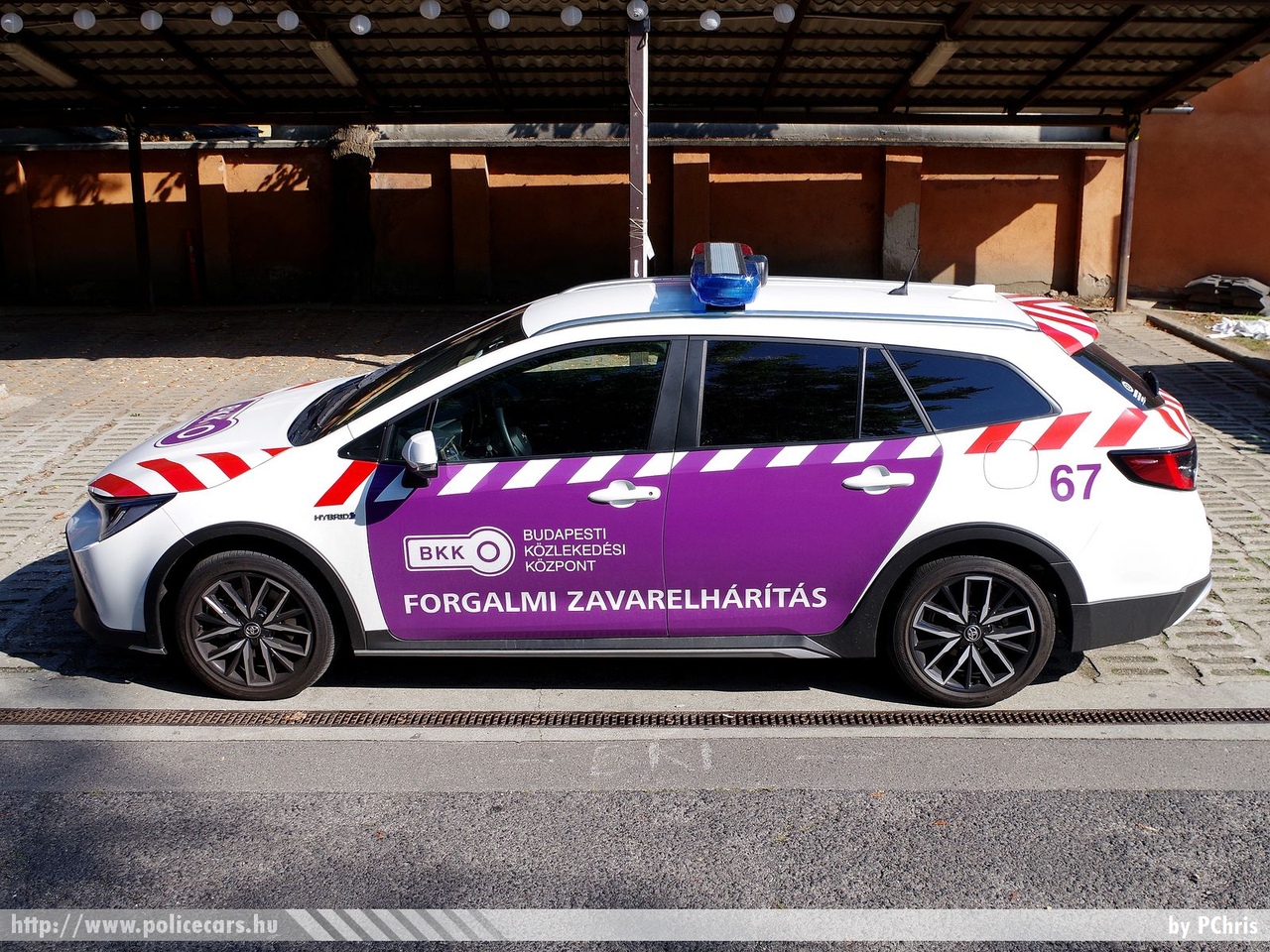 Toyota Corolla Touring Sports 1.8 Hybrid, Budapesti Közlekedési Központ Zrt., fotó: PChris
Keywords: BKV BKK TFZ-794