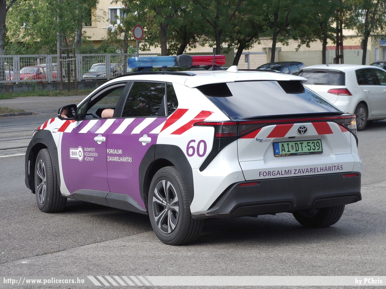 Toyota bZ4X, Budapesti Közlekedési Központ Zrt., fotó: PChris
Keywords: BKV BKK AIDT-539